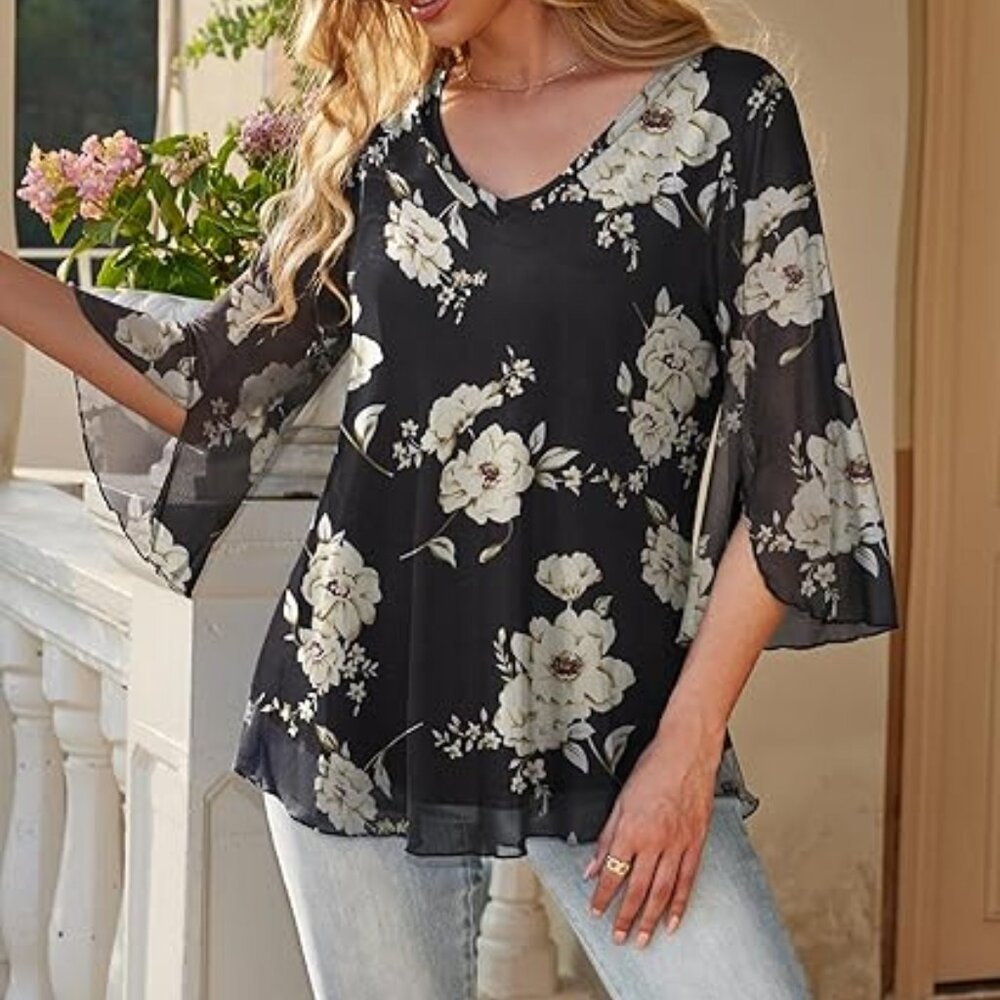 NWT Plus Size Layered Mesh V-Neck Floral Tunic Top 3x